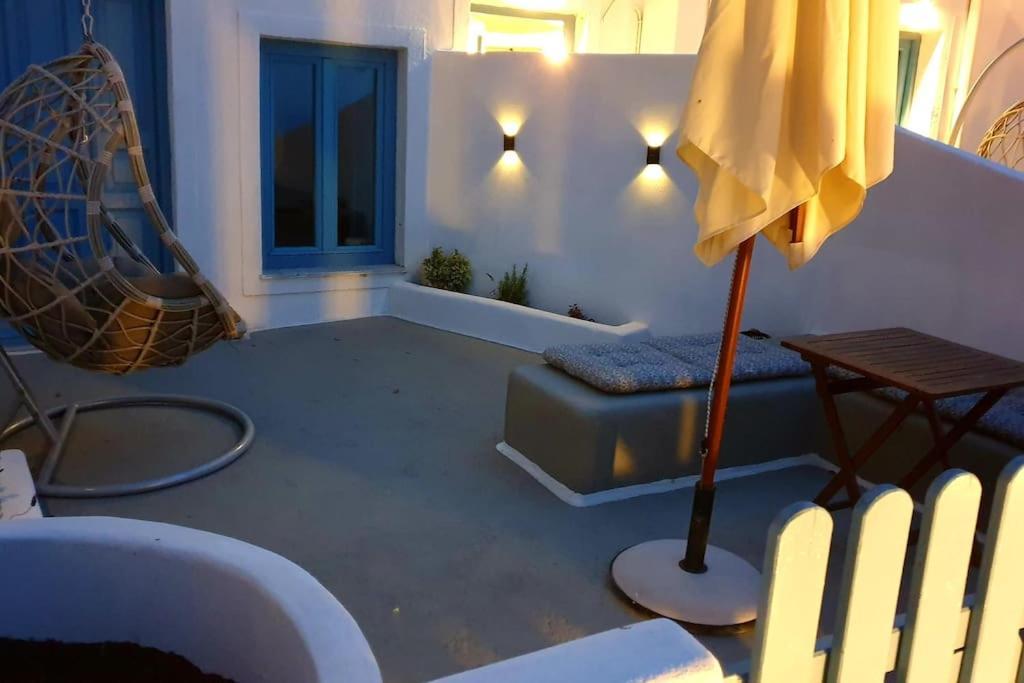 Euphoria Suites & Deluxe Studios Firá Buitenkant foto