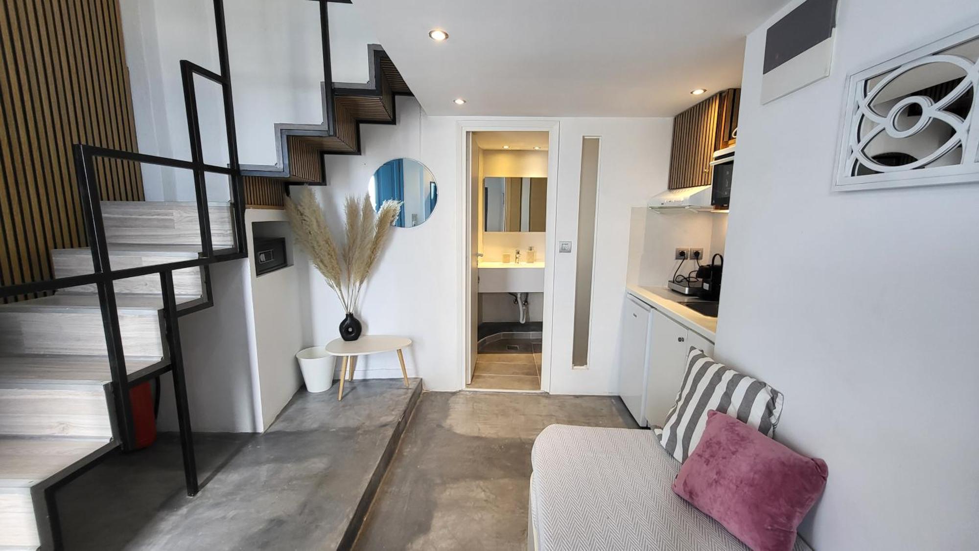 Euphoria Suites & Deluxe Studios Firá Buitenkant foto