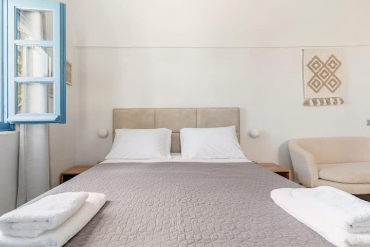 Euphoria Suites & Deluxe Studios Firá Buitenkant foto