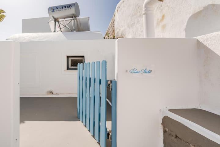 Euphoria Suites & Deluxe Studios Firá Buitenkant foto